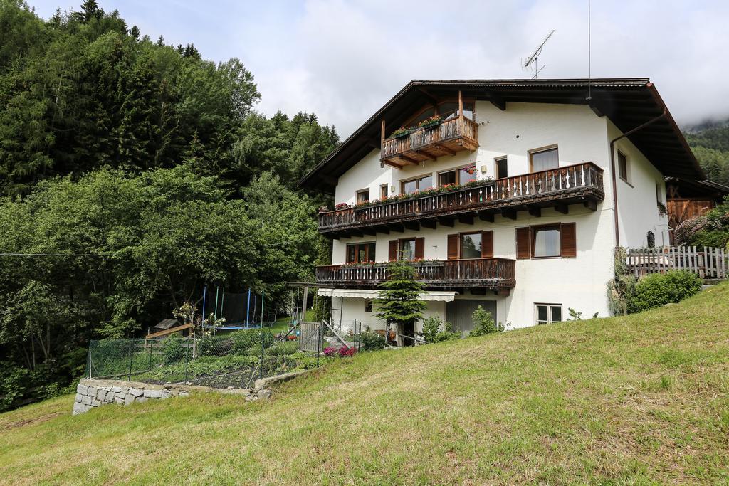 Bauernof Mittermueller Apartment Feldthurns Exterior photo