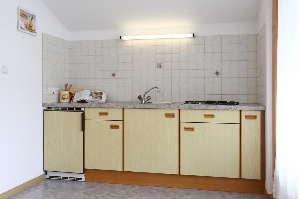 Bauernof Mittermueller Apartment Feldthurns Room photo